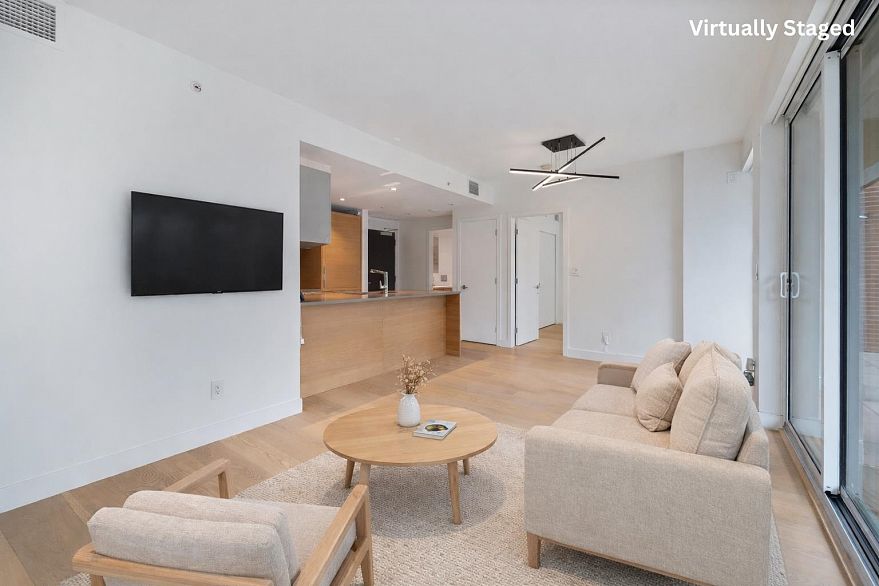 210 7128 Adera Street