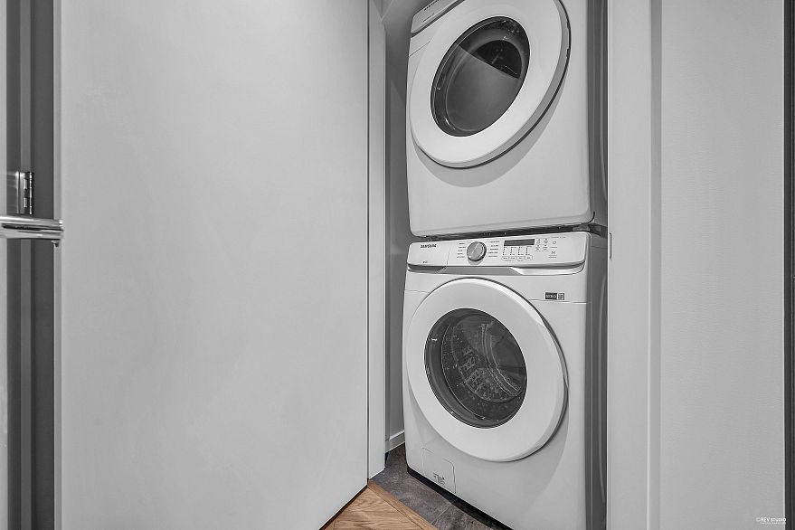 1xx 775 W 49TH AVENUE, Vancouver BC V5Z 2S6