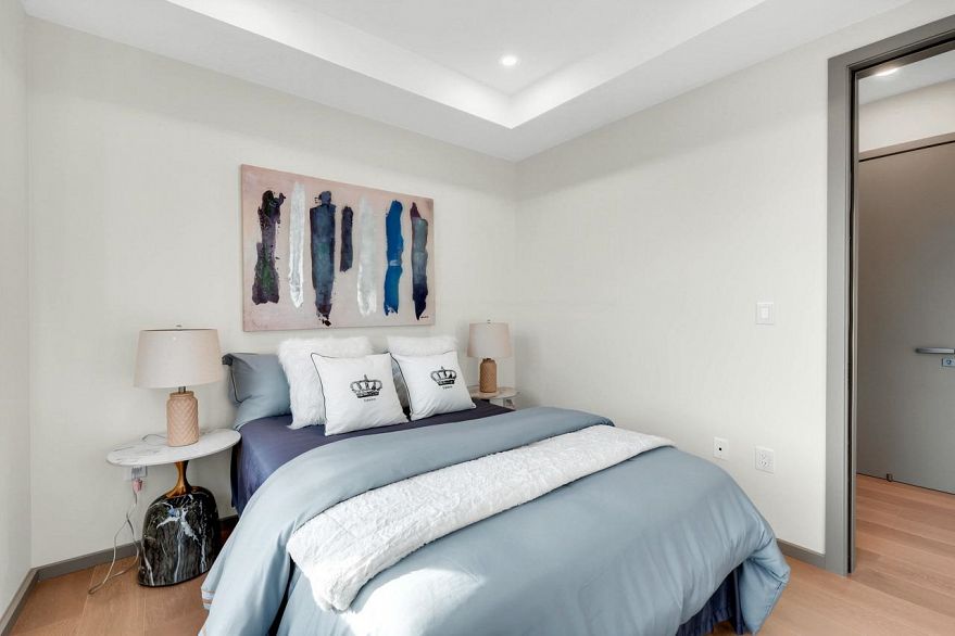 1 3547 E Georgia Street