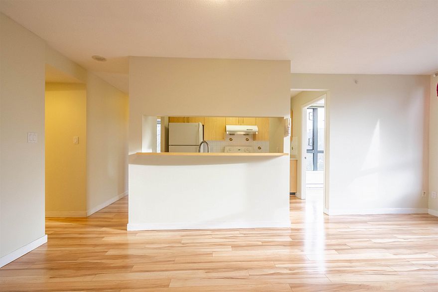 305 3588 Crowley Drive