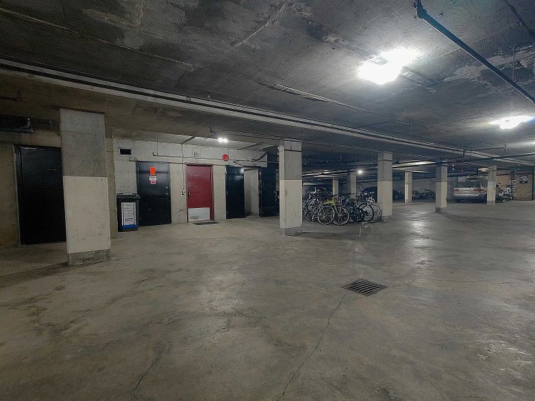 108 1420 E 7th Avenue