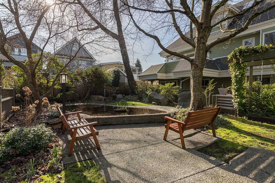 15 4157 Sophia Street