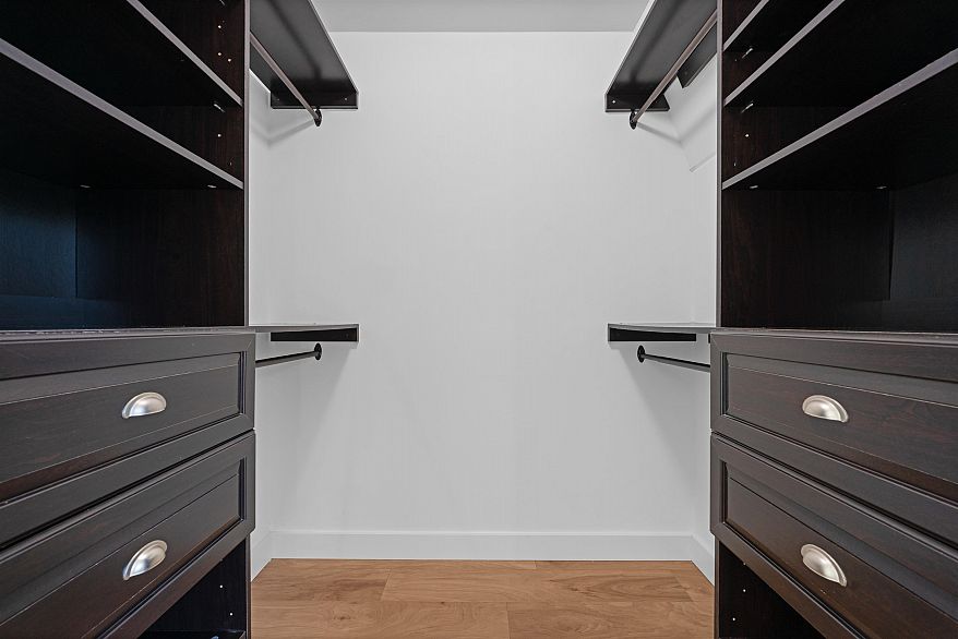 203 1238 Melville Street