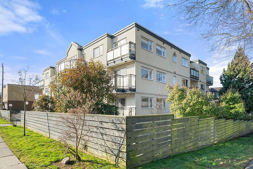 305 33 N Templeton Drive