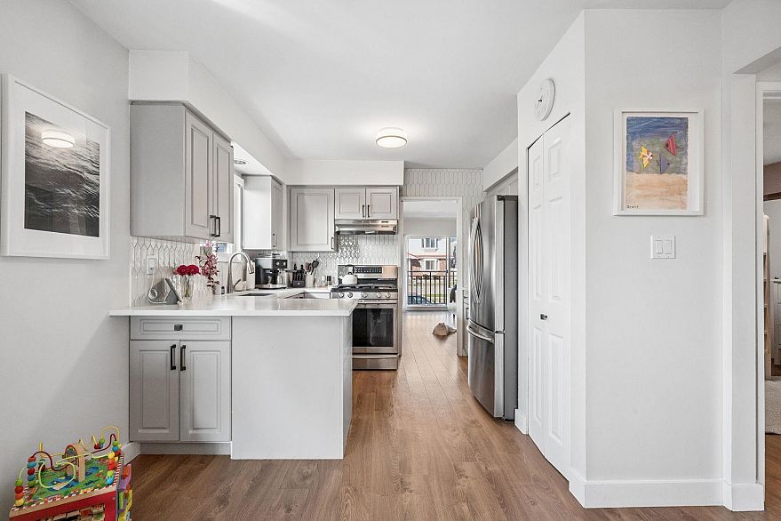 3616 E Georgia Street