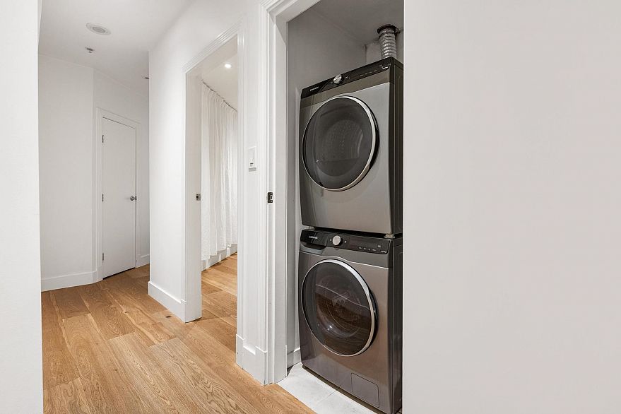 401 1238 Homer Street