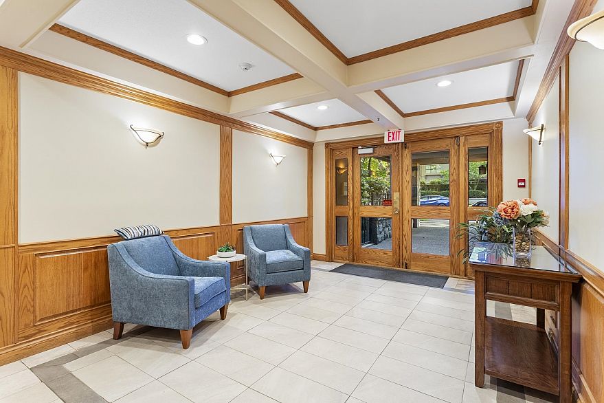 405 3777 W 8th Avenue