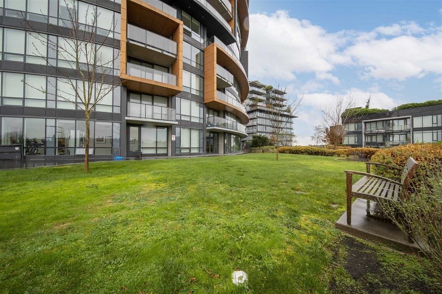 1001 8588 Cornish Street