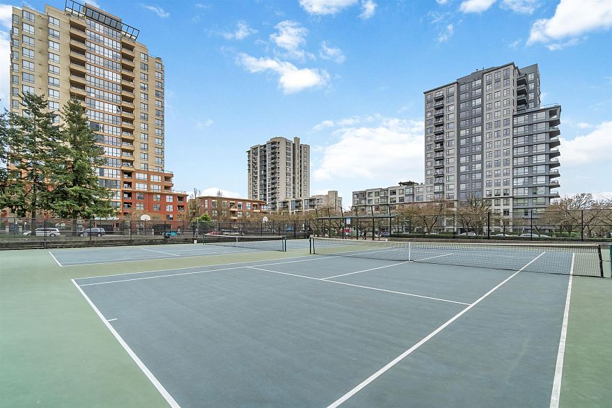 110 3588 Crowley Drive