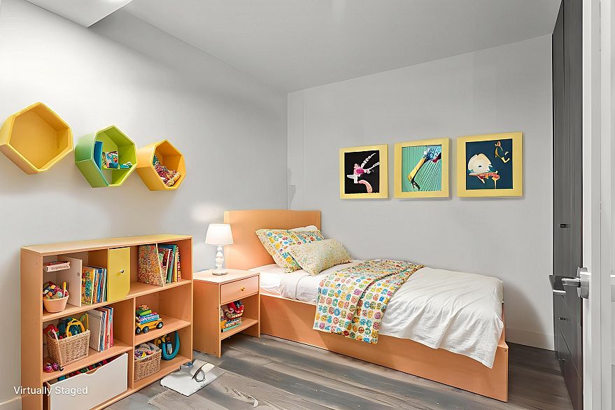 1202 2763 Chandlery Place