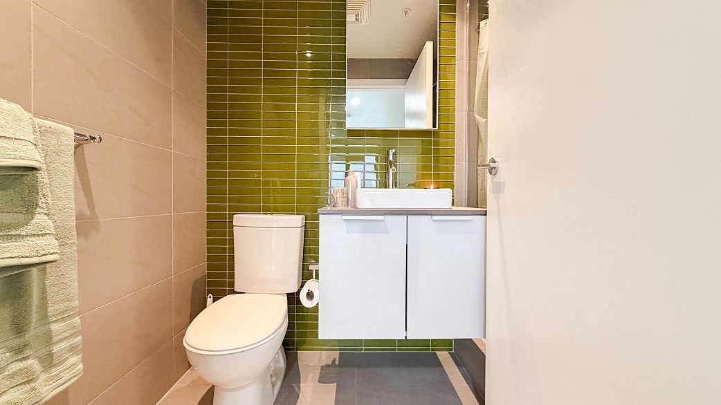 PH4 108 Cordova Street