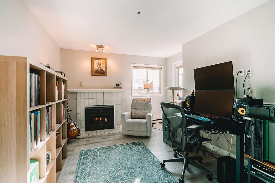 102 1516 E 1st Avenue