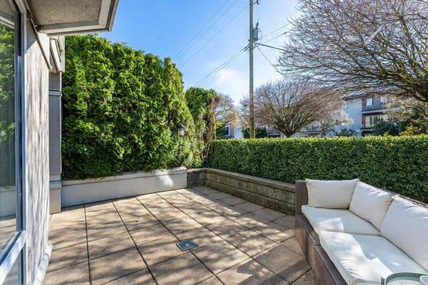 102 2195 W 5th Avenue