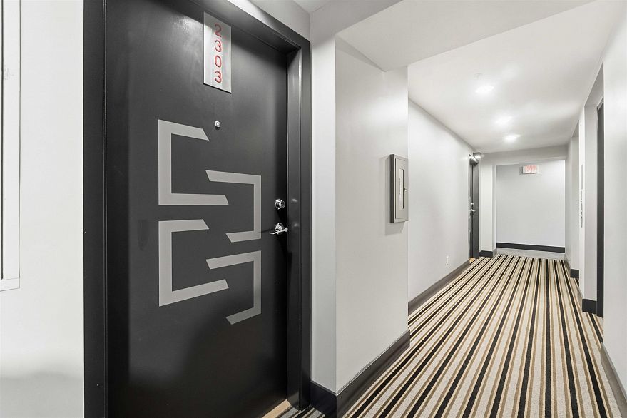 2303 1325 Rolston Street