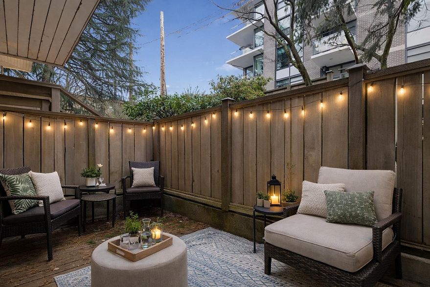 107 350 E 5th Avenue