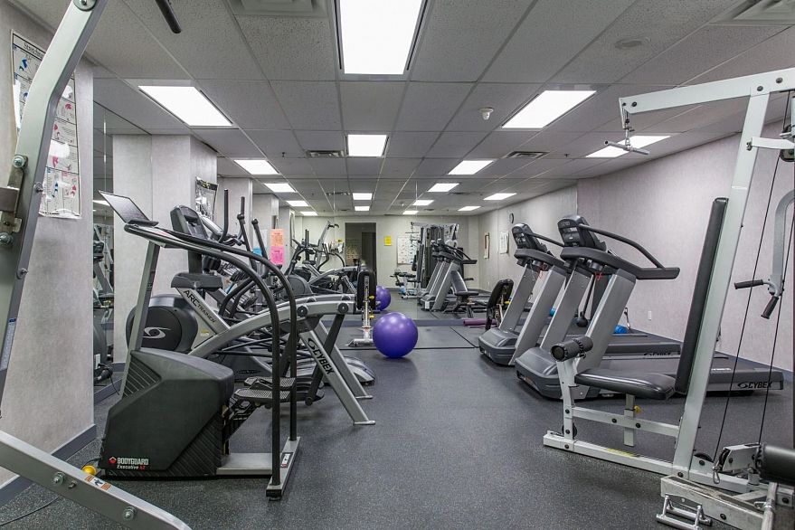 2106 989 Nelson Street