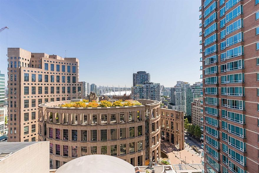 1901 788 RICHARD STREET, Vancouver BC V6B 0C7