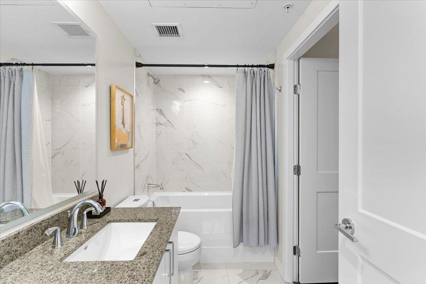 805 1708 Ontario Street