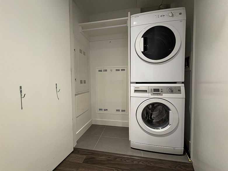 2005 8131 Nunavut Lane