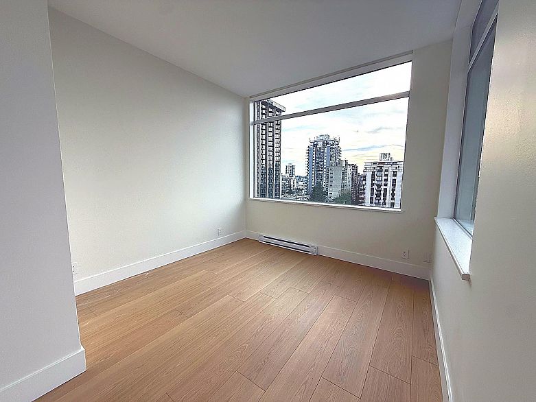 802 1150 Bute Street