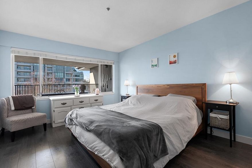 413 525 Wheelhouse Square