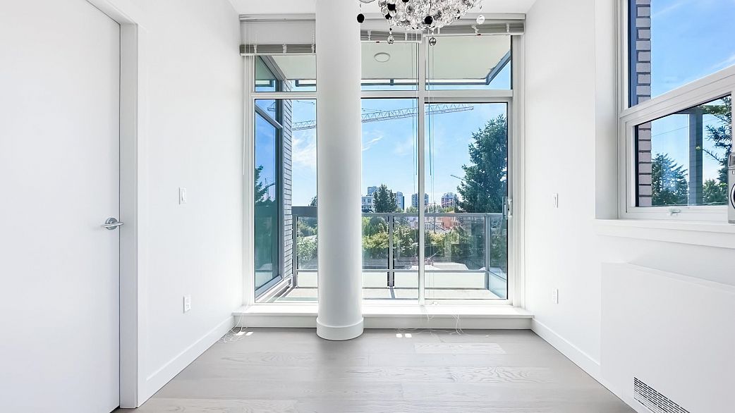 308 6733 Cambie Street