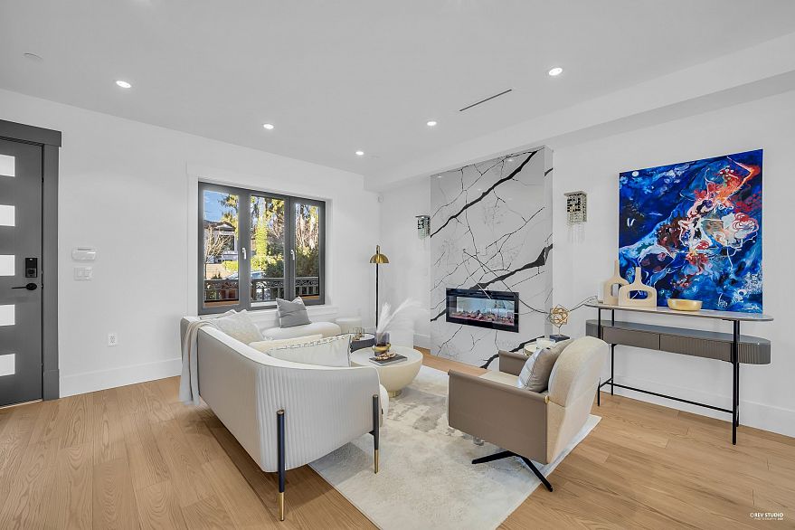 1 1722 W 68th Avenue