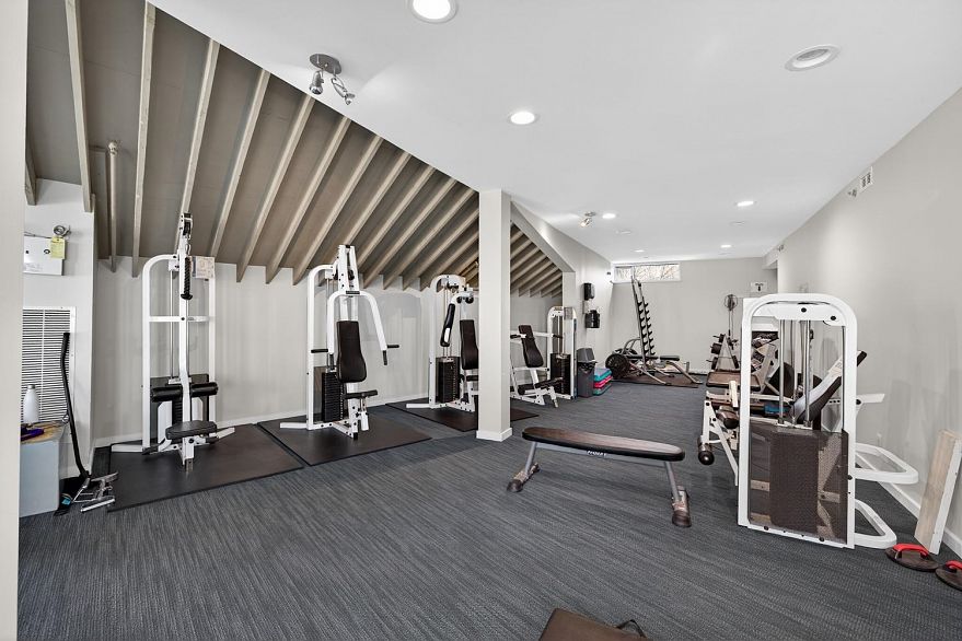 315 2020 E Kent Avenue South