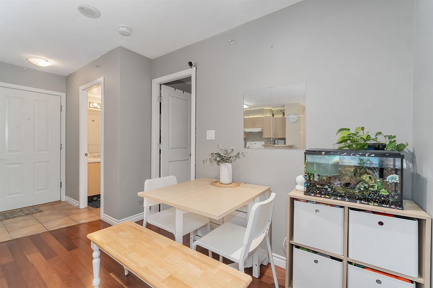 110 3588 Crowley Drive