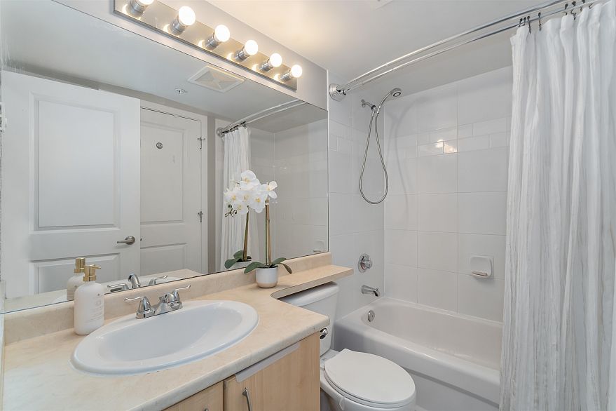 110 3588 Crowley Drive