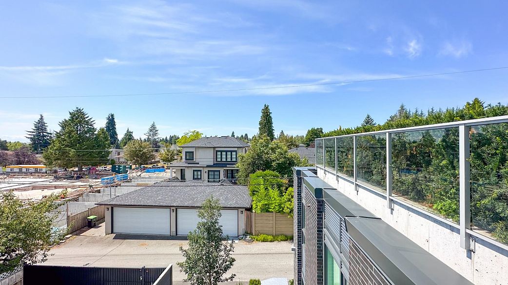 308 6733 Cambie Street