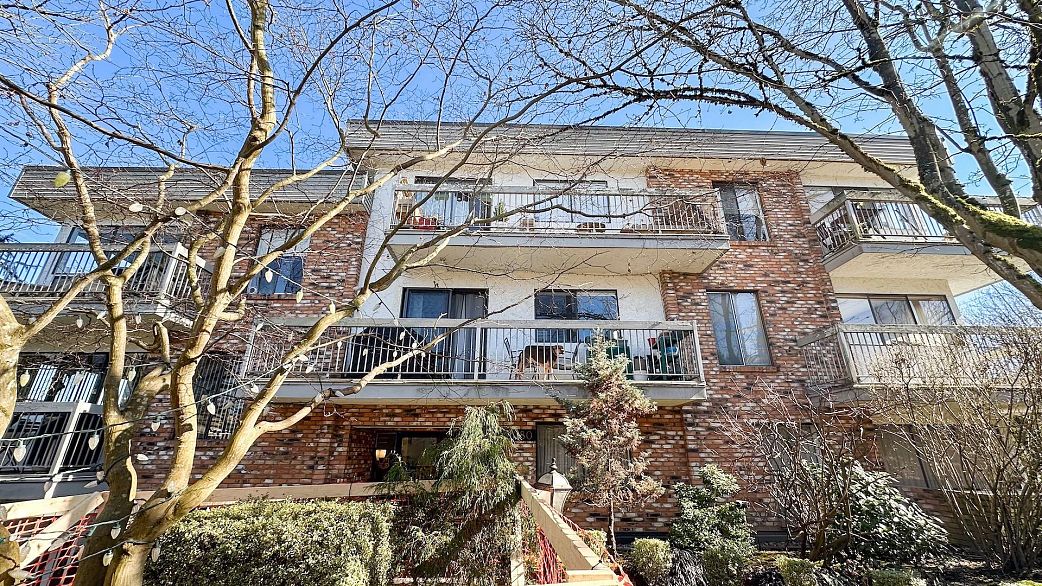 202 2080 Maple Street