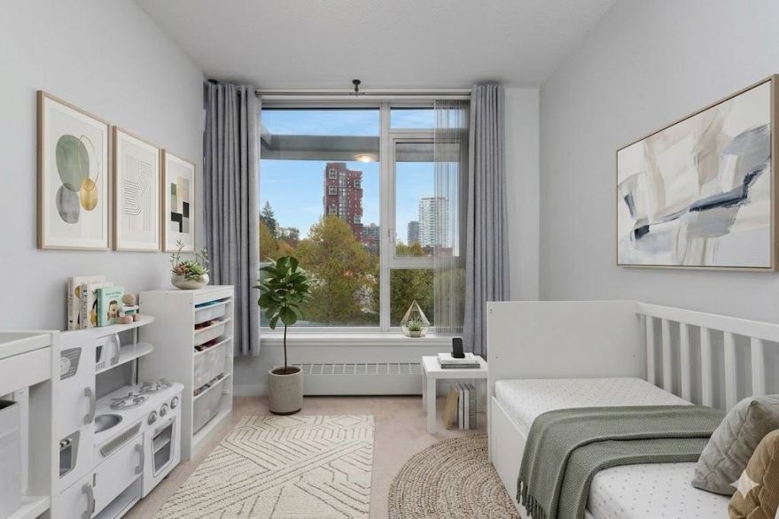 511 3281 E Kent Avenue North Avenue