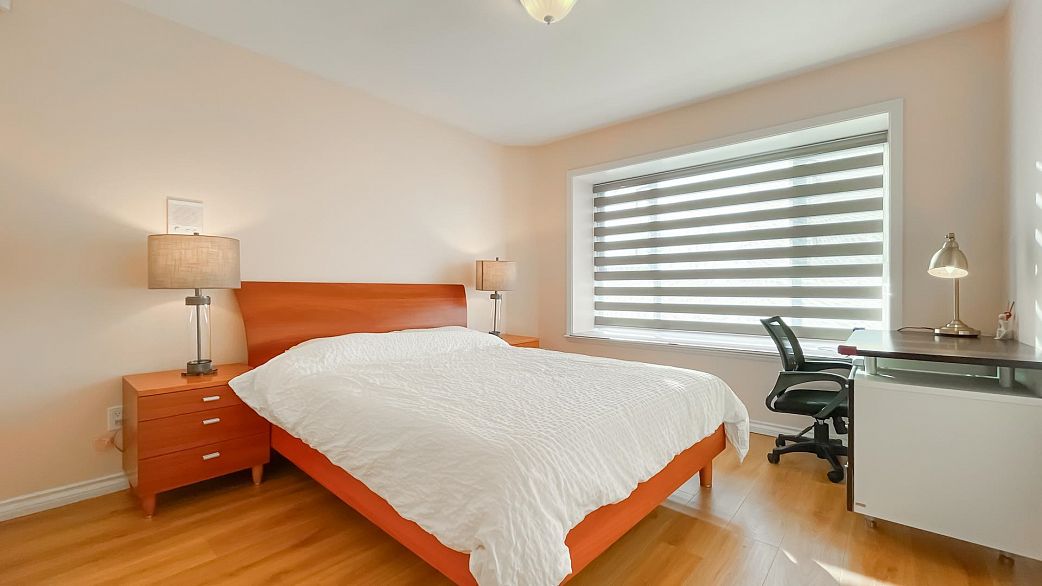 2056 Scarboro Avenue