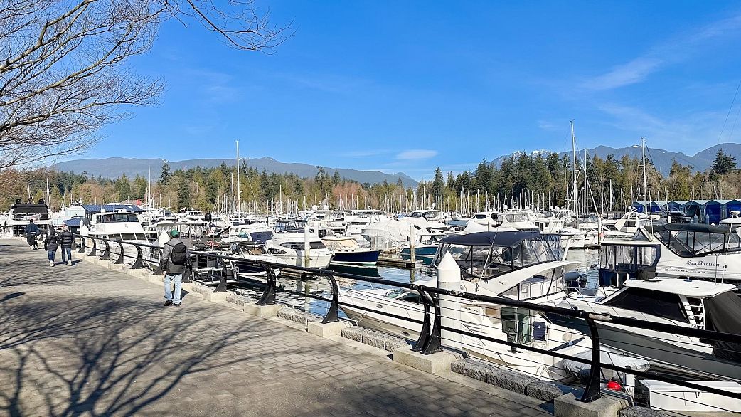 1004 1710 Bayshore Drive