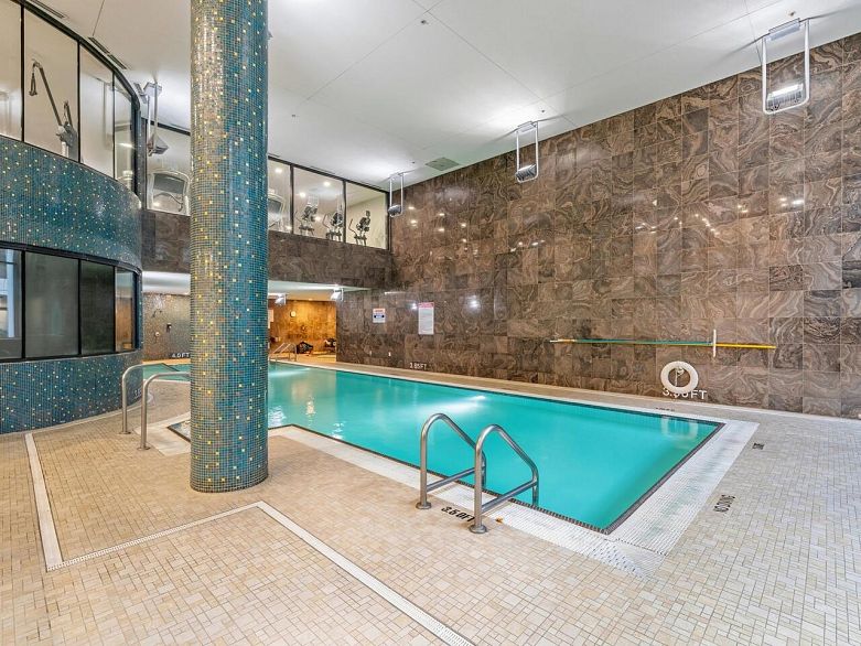 313 77 Walter Hardwick Avenue