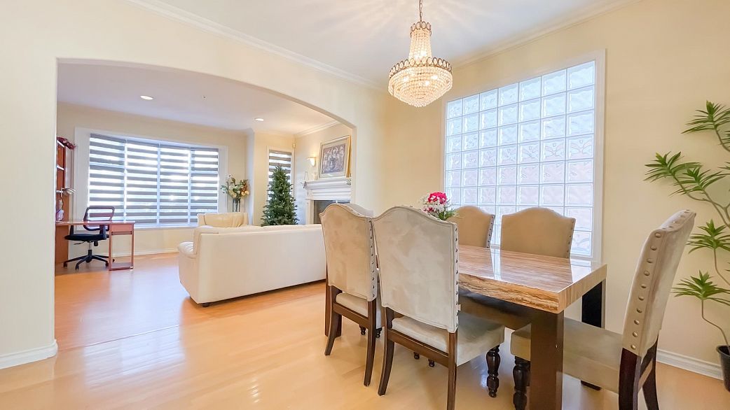 2056 Scarboro Avenue