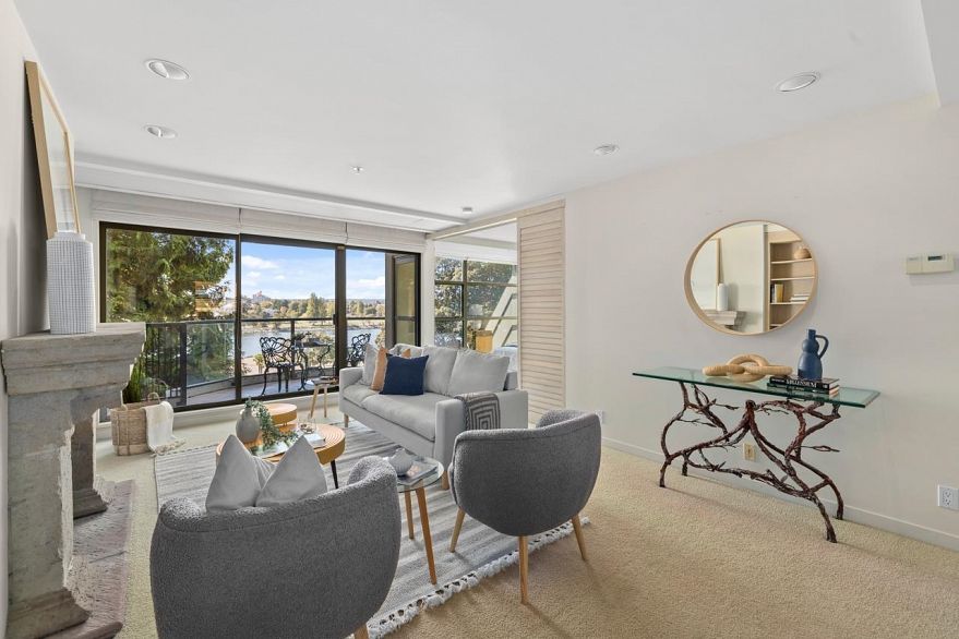 404 1233 Beach Avenue