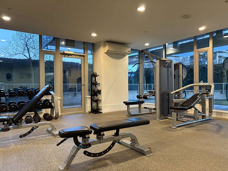 2005 8131 Nunavut Lane