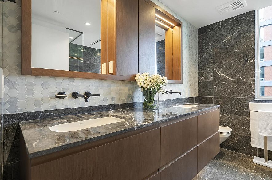 1503 1365 Davie Street