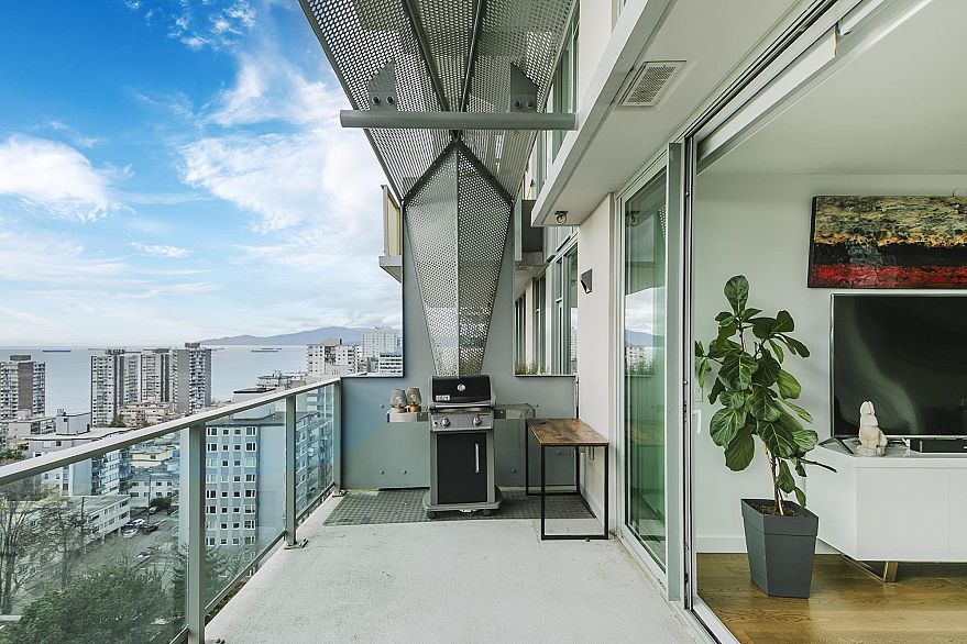 1503 1365 Davie Street