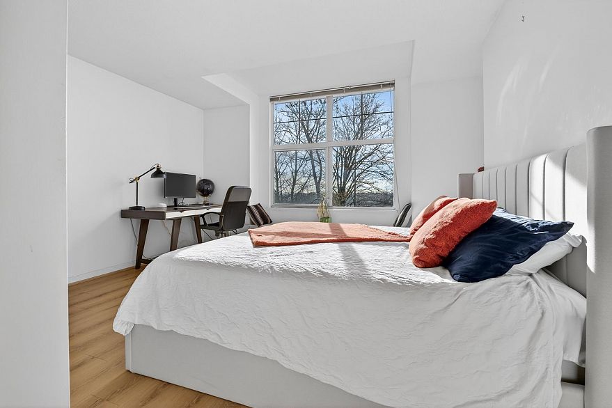 3 3580 Rainier Place