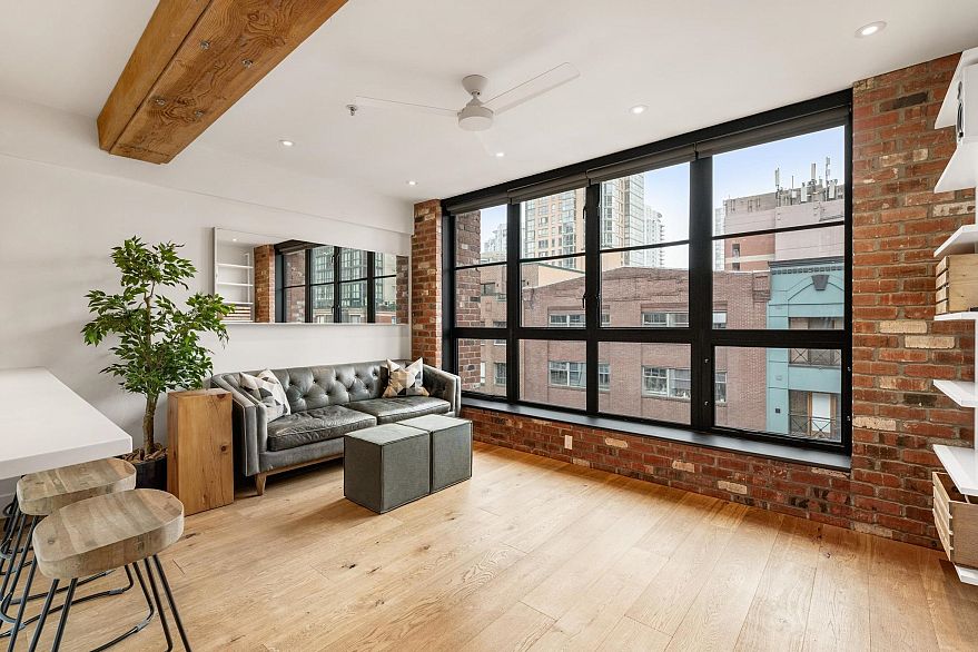 401 1238 Homer Street