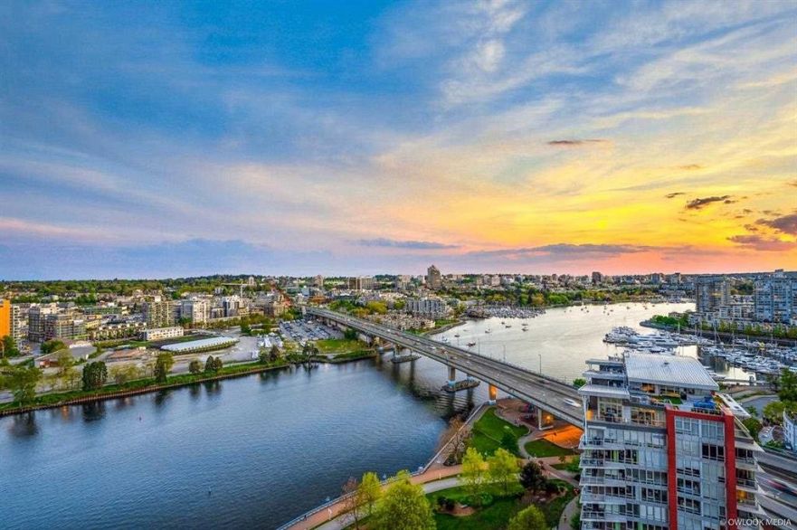 2705 918 Cooperage Way