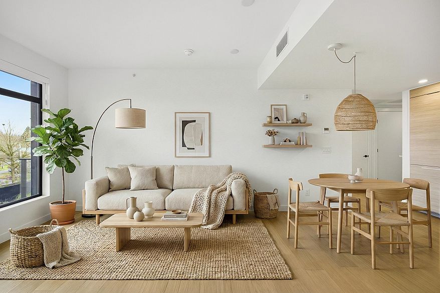 406 6485 Manitoba Street