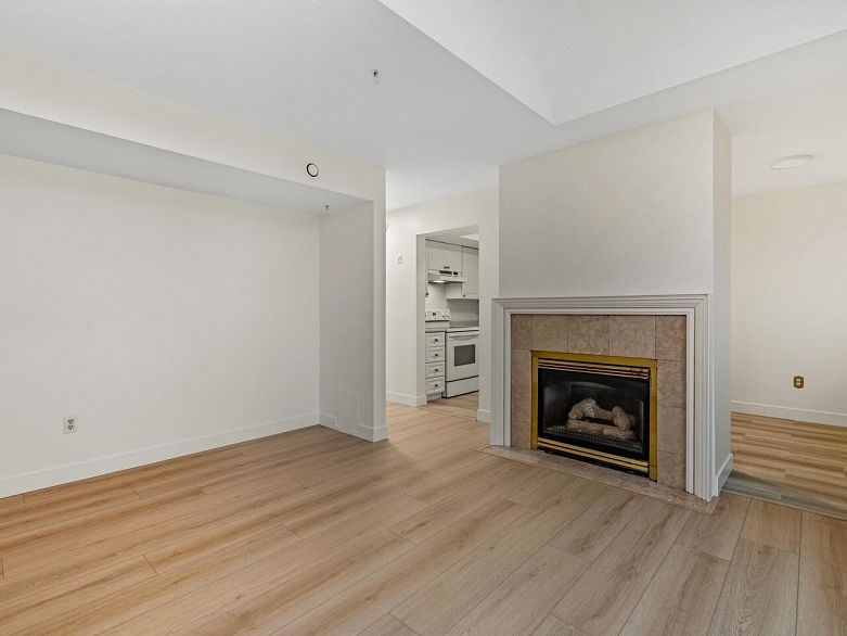 401 1723 Frances Street