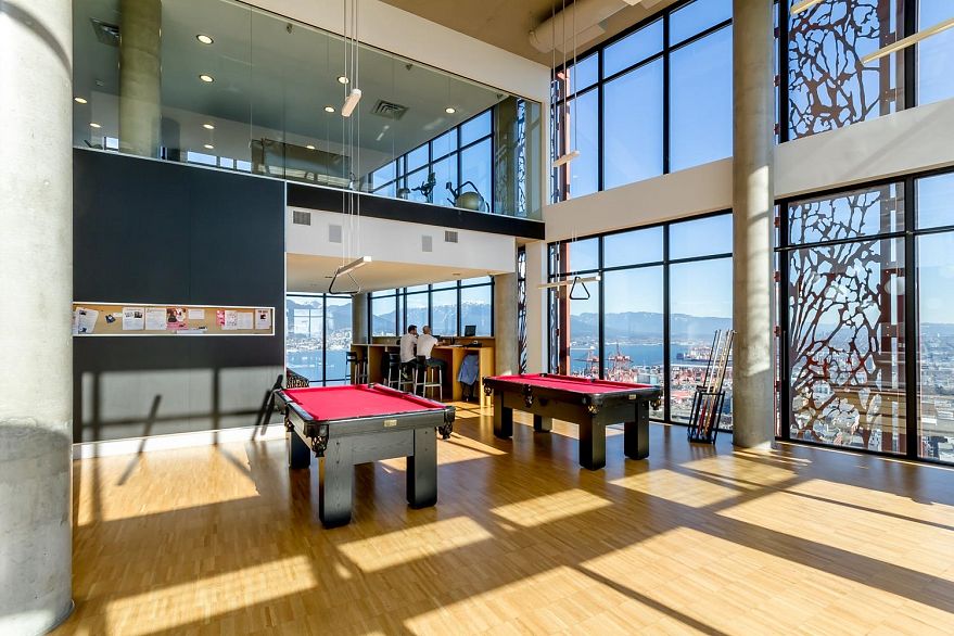 2306 128 W Cordova Street