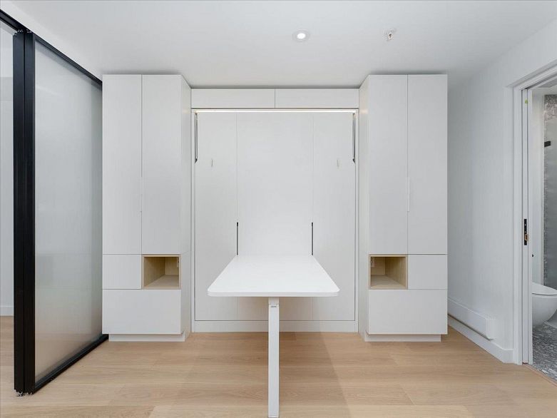 513 2471 St George Street