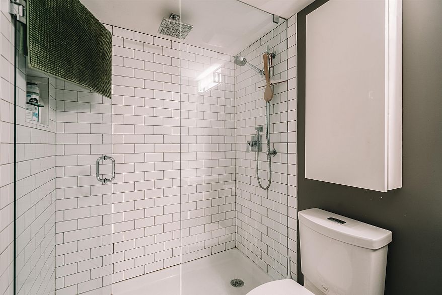 102 1516 E 1st Avenue