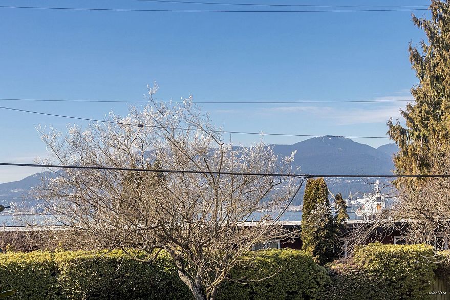 101 2240 Wall Street